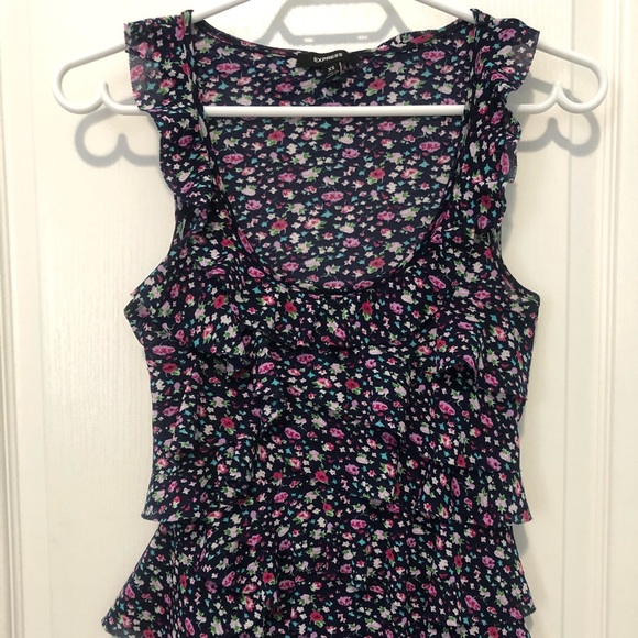 Floral Tank Top - Picture 1 of 3